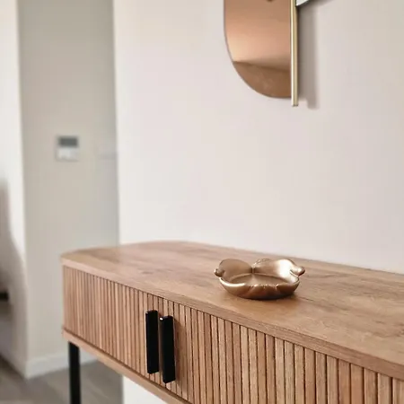 Carmo Palace By Lovelystay Apartament