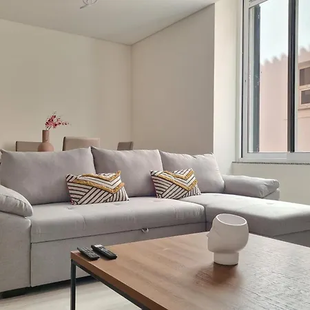 Apartament Carmo Palace By Lovelystay