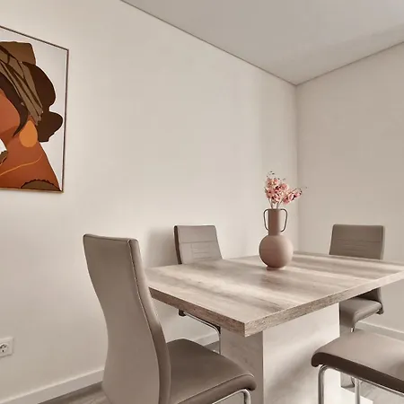 Carmo Palace By Lovelystay