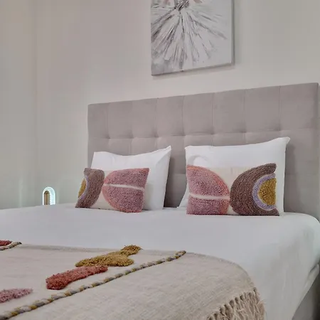 Apartment Carmo Palace By Lovelystay *