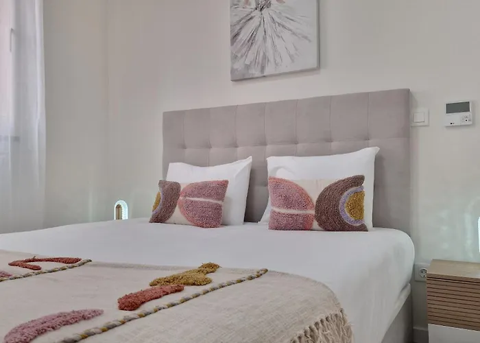 Appartement Carmo Palace By Lovelystay *